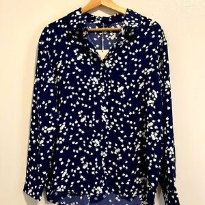 Blue & White Buttonup